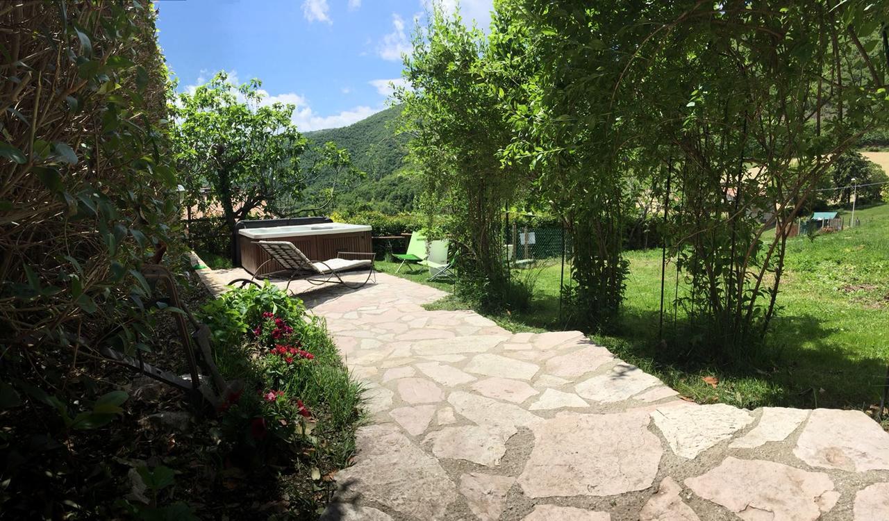 Agriturismo Campagna In Compagnia 발로 디 네라 외부 사진