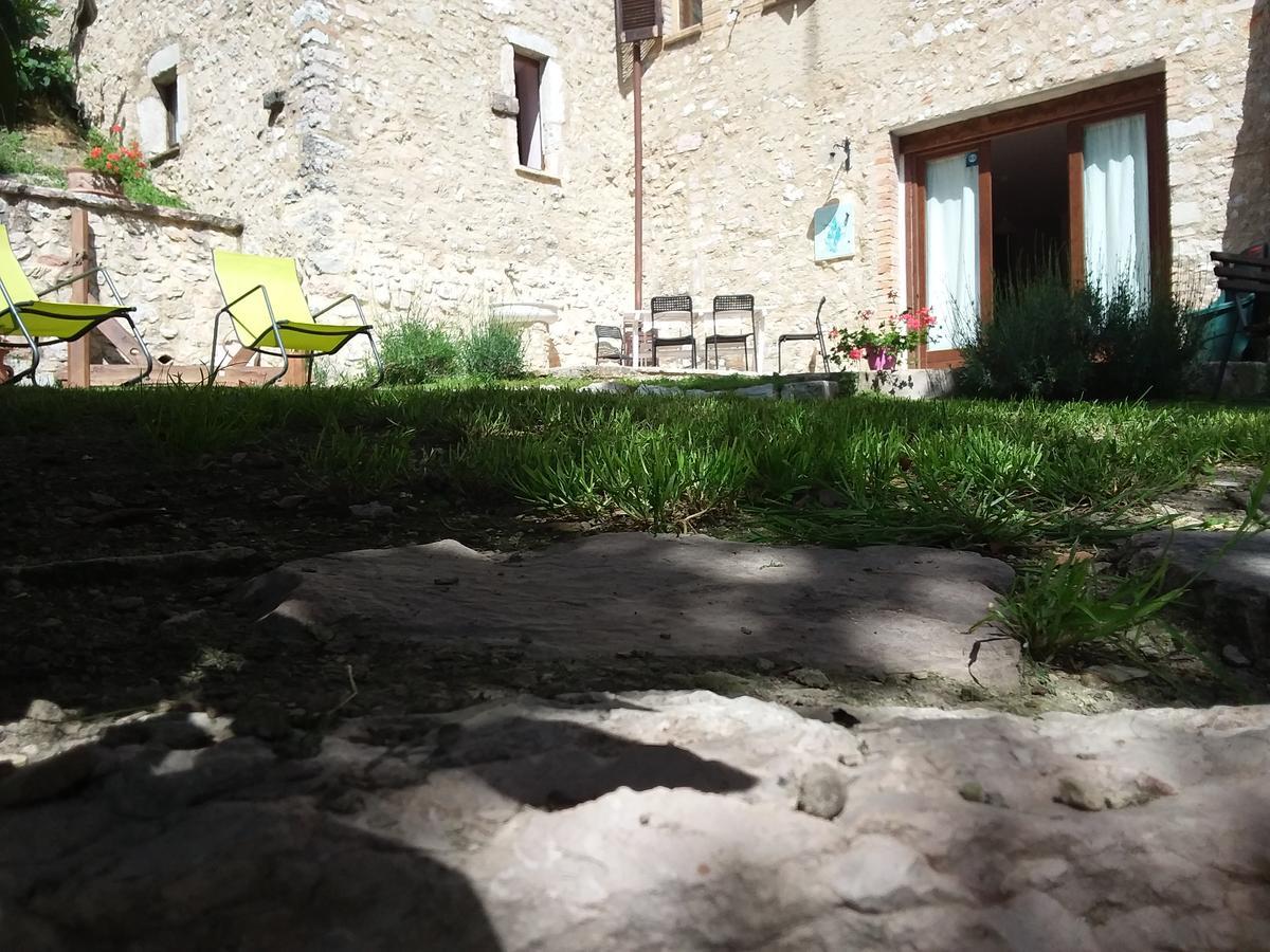 Agriturismo Campagna In Compagnia 발로 디 네라 외부 사진